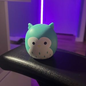 Winston - Squishmallows Squooshems Classic Squad Blind Bag Squishy Figure